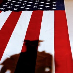 Meet your Posher, Jj